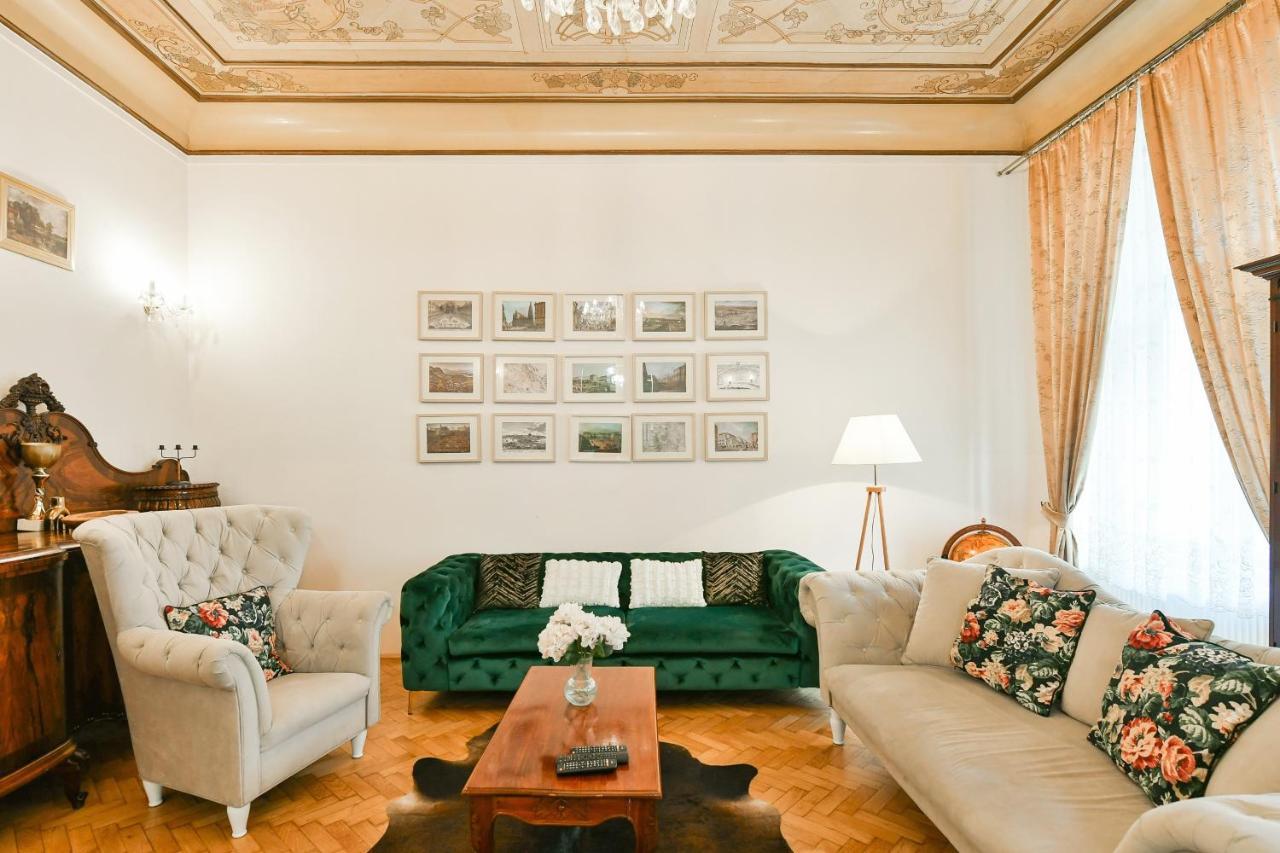 Apartamento Stunning Charles Bridge Apartment Praga