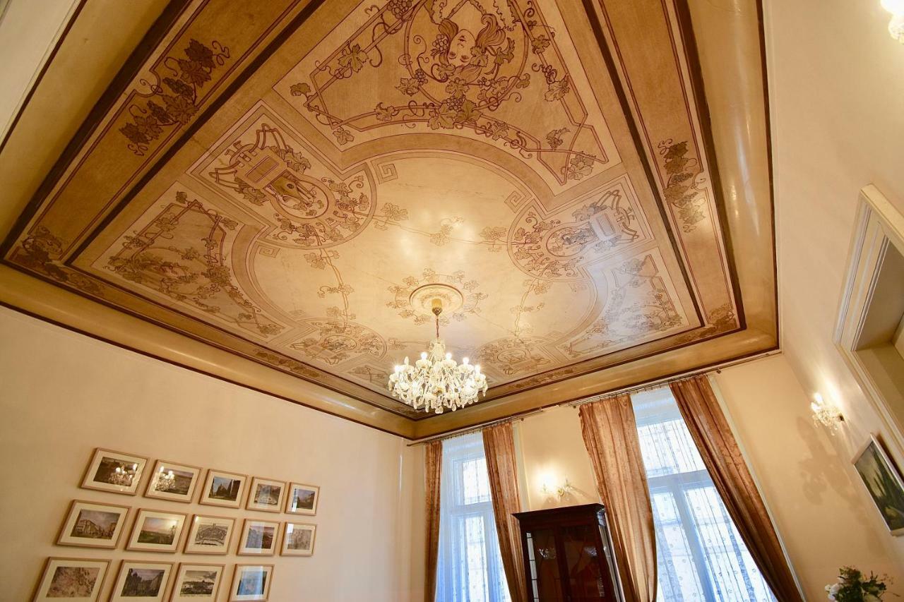 Stunning Charles Bridge Apartment Apartamento *